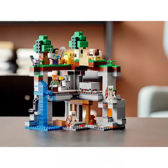 Конструктор LEGO Minecraft Перша пригода (21169) - 4