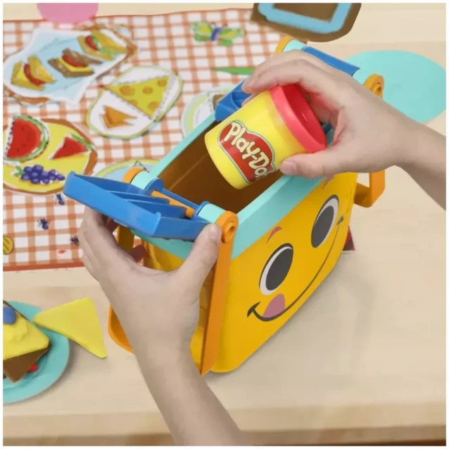Набор для творчества с пластилином Play Doh Пикник (F6916) - 4