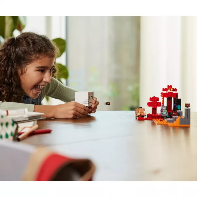 Конструктор LEGO Minecraft Засідка біля порталу в Нижній світ (21255) - 8