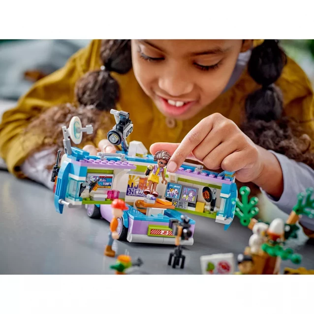 Конструктор LEGO Friends Фургон редакції новин (41749) - 8