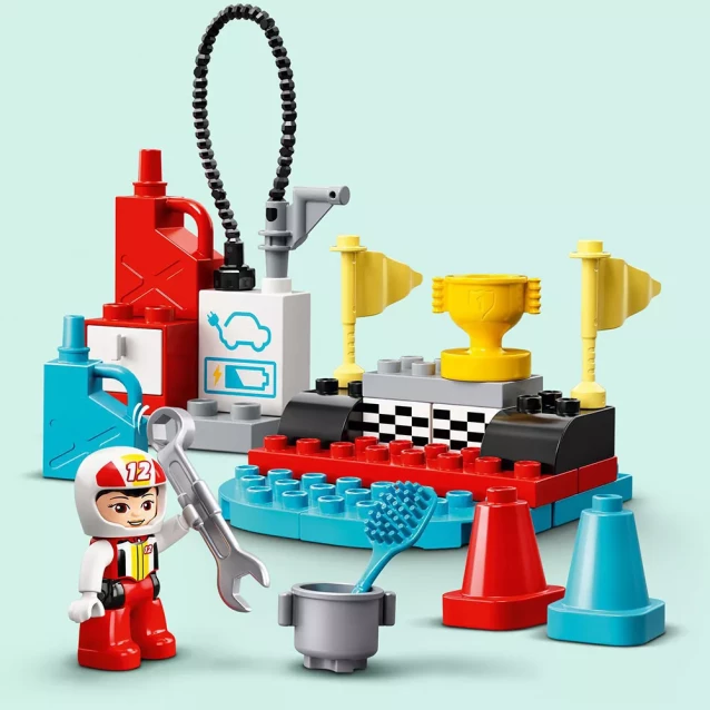 Конструктор LEGO Duplo Гоночные автомобили (10947) - 9