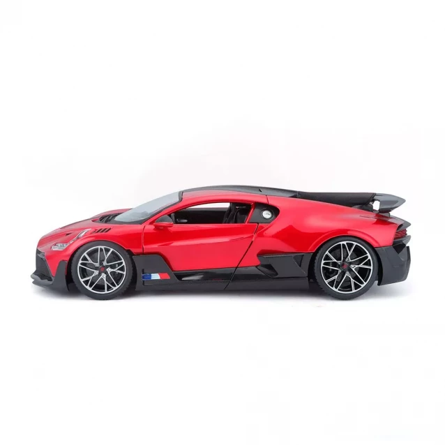Автомодель Bburago Bugatti Divo червоний металік, 1:18 (18-11045R) - 2