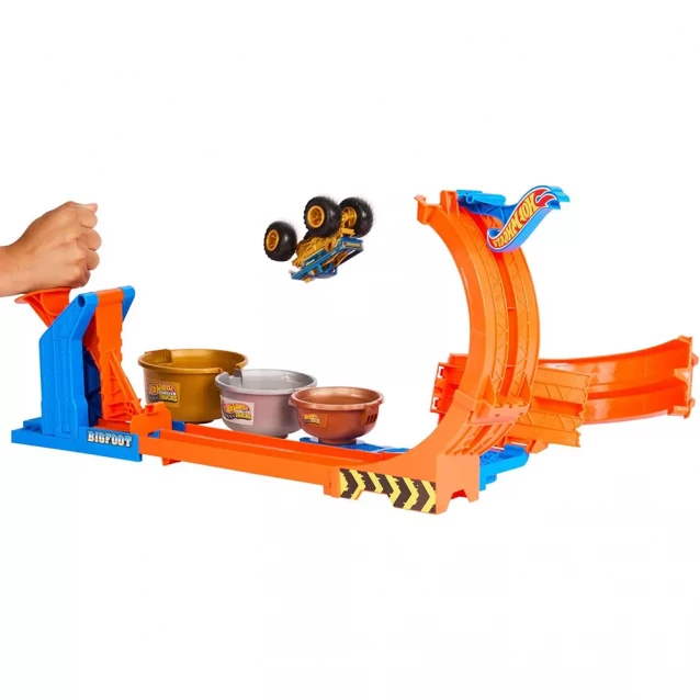 Ігровий набір Hot Wheels Monster Trucks Змагання за кубок Петлі та трюки (JBX64) - 2