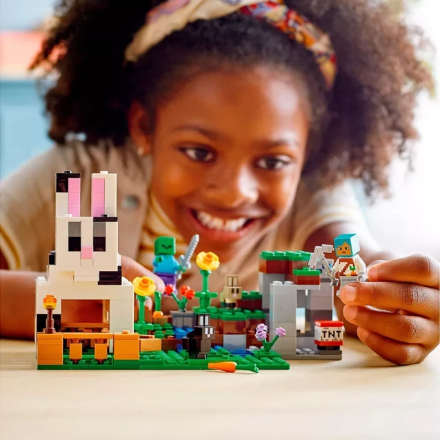 Конструктор Lego Minecraft Кроличе Ранчо (21181) - 2