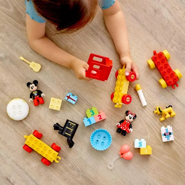 Конструктор LEGO Duplo Святковий потяг Міккі та Мінні (10941) - 6