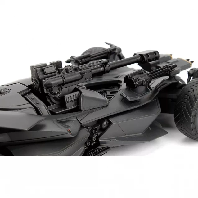 Автомодель Jada Batman Бетмобіль з фігуркою Бетмена 1:24 метал (253215000) - 4