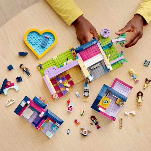 Конструктор LEGO Friends Семейный дом Андреа (41449) - 6