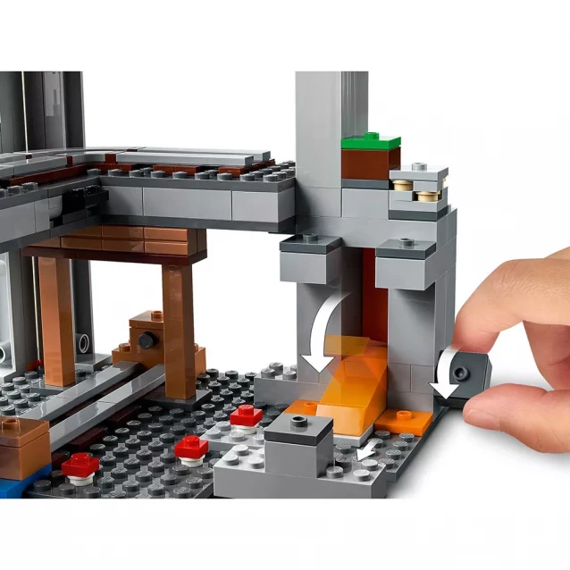 Конструктор LEGO Minecraft Первое приключение (21169) - 10