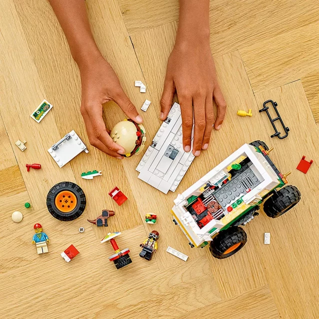 Конструктор LEGO Creator Вантажівка-монстр з гамбургерами (31104) - 7