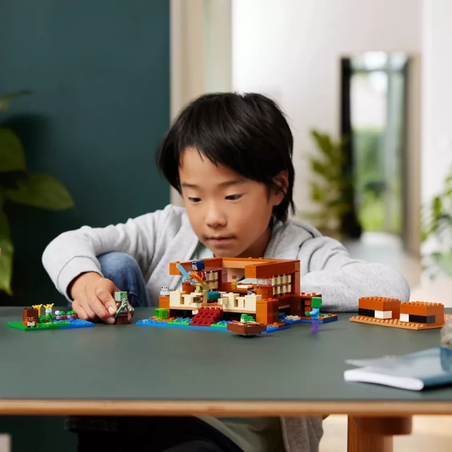 Конструктор LEGO Minecraft Дом в форме лягушки (21256) - 10