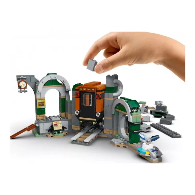 Конструктор LEGO Hidden Side Метро Ньюбері (70430) - 7
