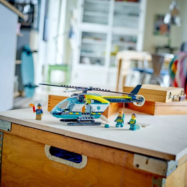 Конструктор LEGO City Вертолет аварийно-спасательной службы (60405) - 10