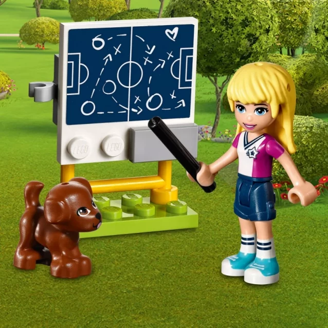 Конструктор LEGO Friends Футбольная тренировка Стефани (41330) - 2