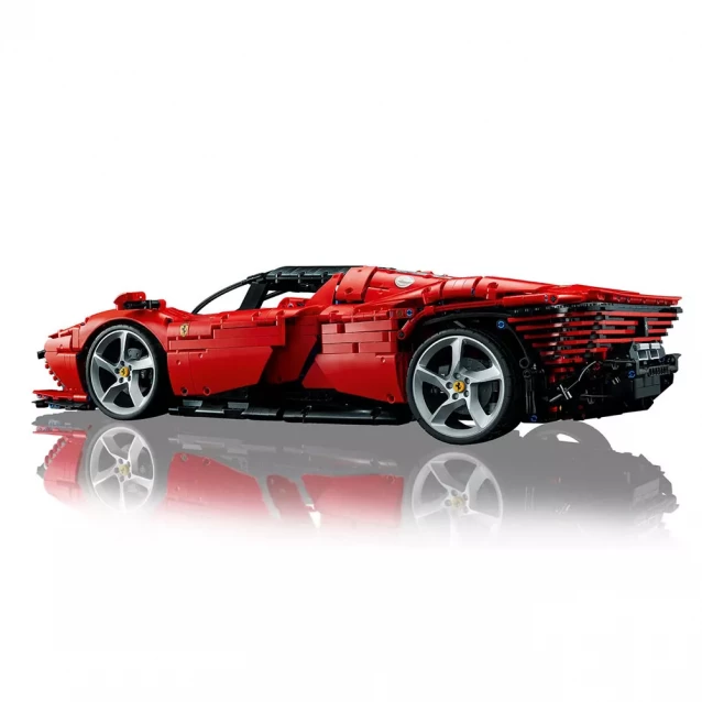 Конструктор LEGO Technic Ferrari Daytona SP3 (42143) - 6