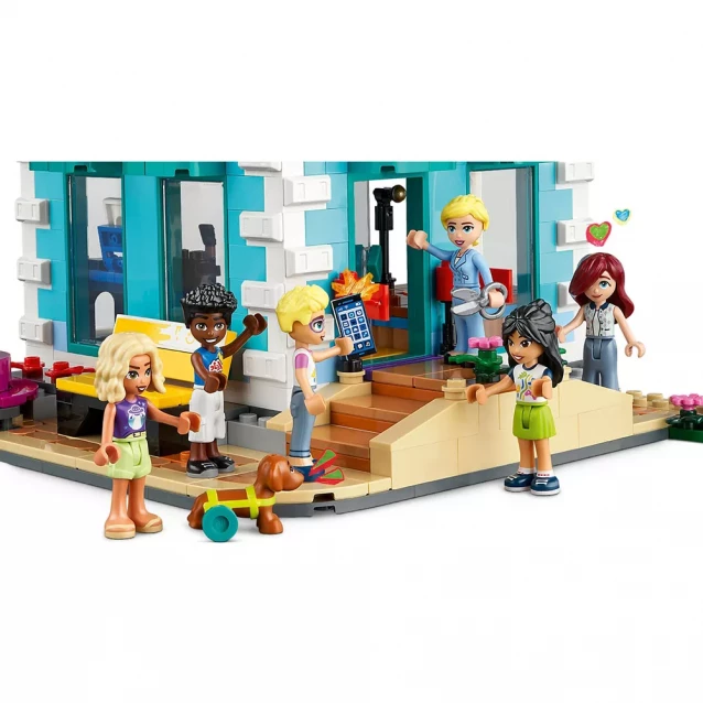 Конструктор LEGO Friends Хартлейк-Сіті Громадський центр (41748) - 6