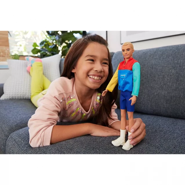 Кукла Barbie Модник Кен в свитшоте в стиле пэчворк (GRB88) - 5