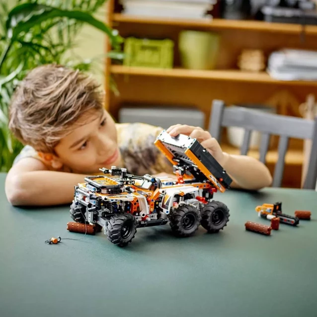 Конструктор Lego Technic Всюдихід (42139) - 10