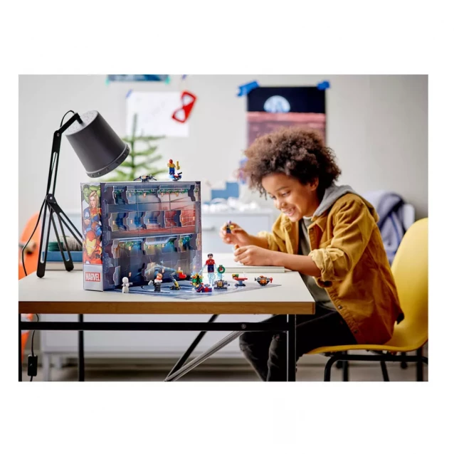 Конструктор LEGO Marvel Новорічний адвент календар «Месники» (76196) - 7