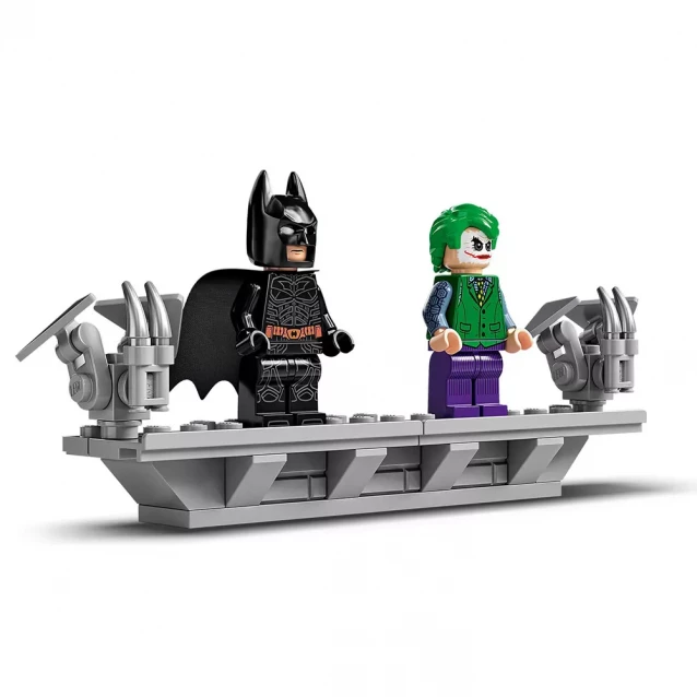 Конструктор LEGO Batman Бетмобіль "Тумблер" (76240) - 6