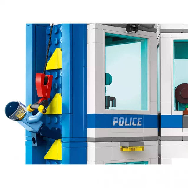 Конструктор LEGO City Полицейская академия (60372) - 8