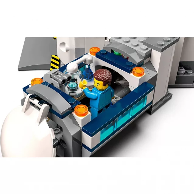 Конструктор LEGO City Лунная исследовательская база (60350) - 9