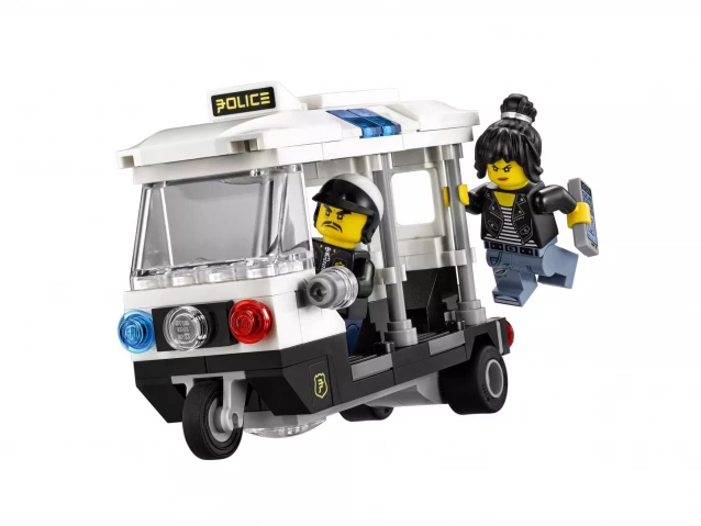 Конструктор LEGO Ninjago Погоня Містом (70607) - 5