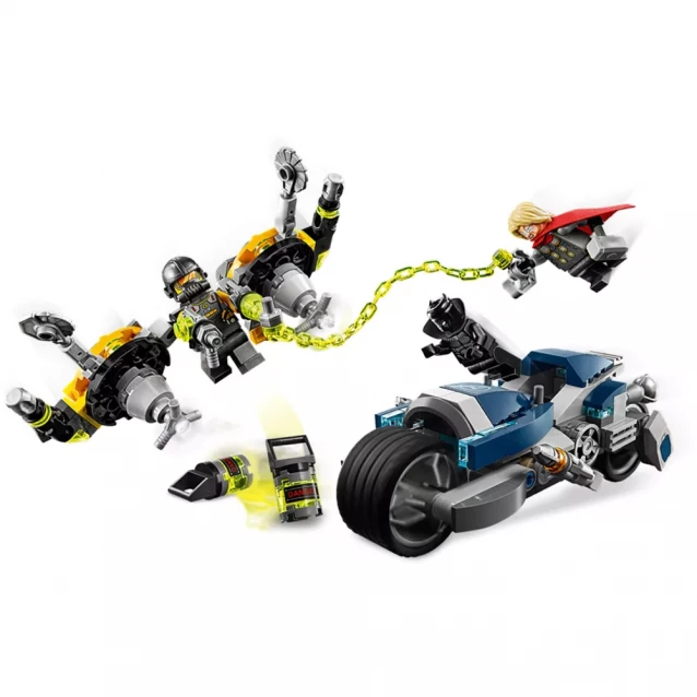Конструктор LEGO Super Heroes Marvel Атака на скоростном мотоцикле (76142) - 5