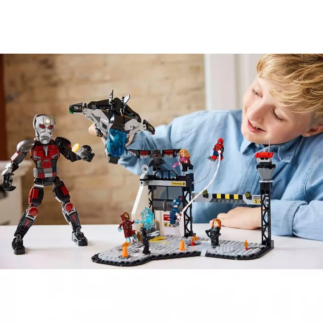 Конструктор LEGO Marvel Протистояння Пригодницька битва (76314) - 9