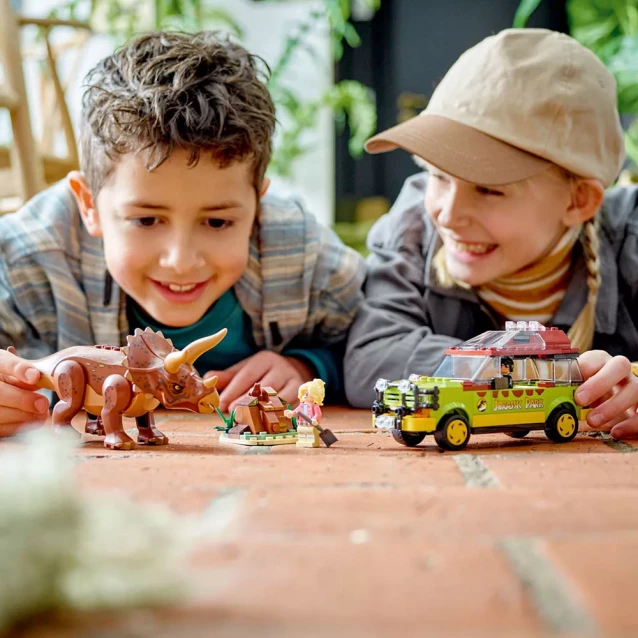 Конструктор LEGO Jurassic Park Исследование трицератопсов (76959) - 7