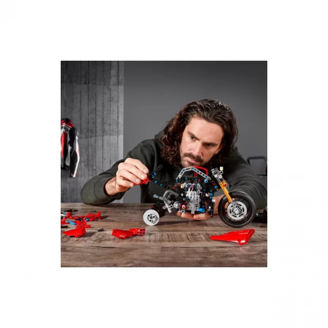 Конструктор Lego Technic Ducati Panigale V4 R (42107) - 4