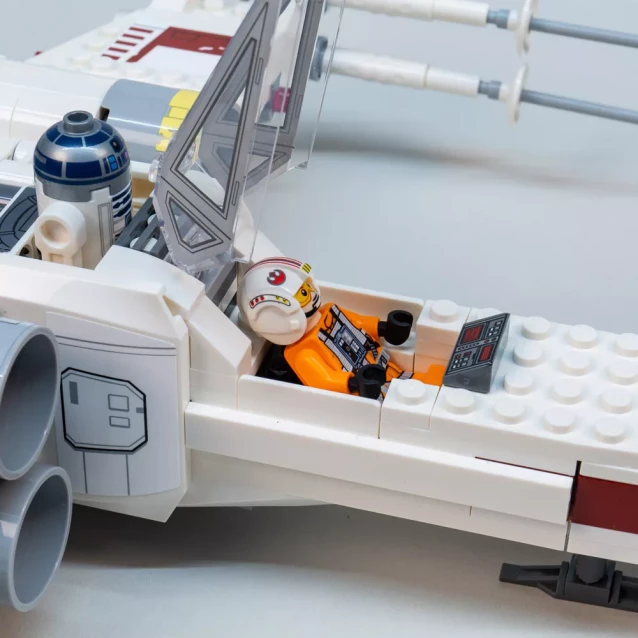 Конструктор LEGO Star Wars Винищувач X-Wing Люка Скайвокера (75301) - 4