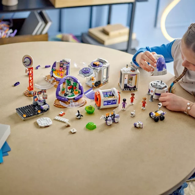Конструктор LEGO Friends Космічна база на Марсі і ракета (42605) - 6